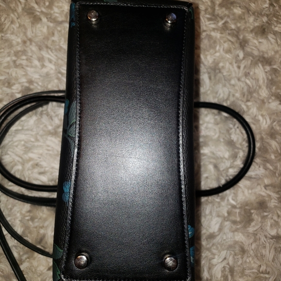 Coach purse - Picture 3 of 3